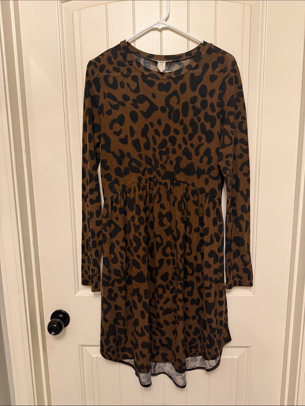 Women's Brown Leopard Print Long-Sleeve Midi Dress